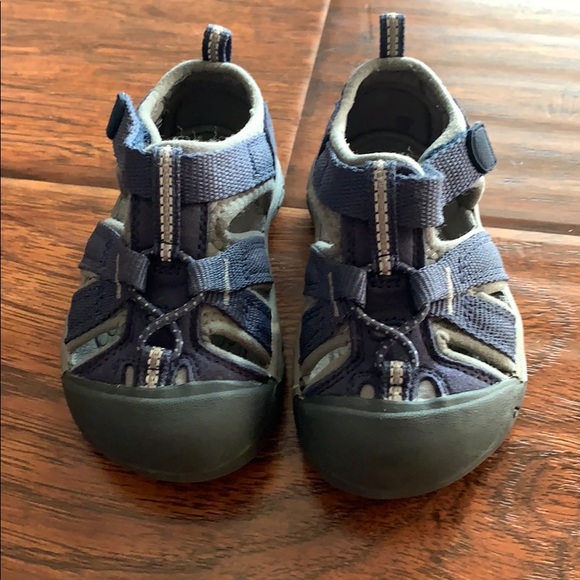 Keen Other - Toddler 6 Keen water/hiking shoes.